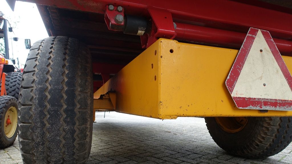 Schuitemaker Feedo70-11 voerdoseerwagen met weegsysteem