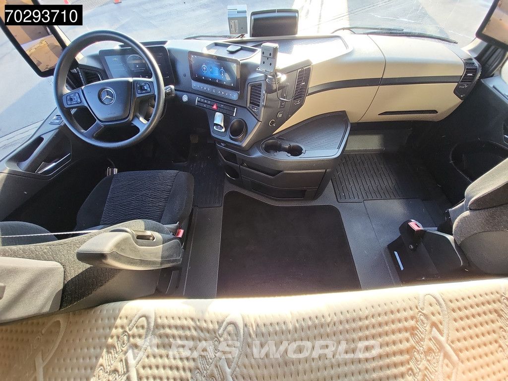 Mercedes Actros 1848 4X2 BigSpace Retarder 2x Tanks Standairco MirrorCam Navi ACC Euro 6