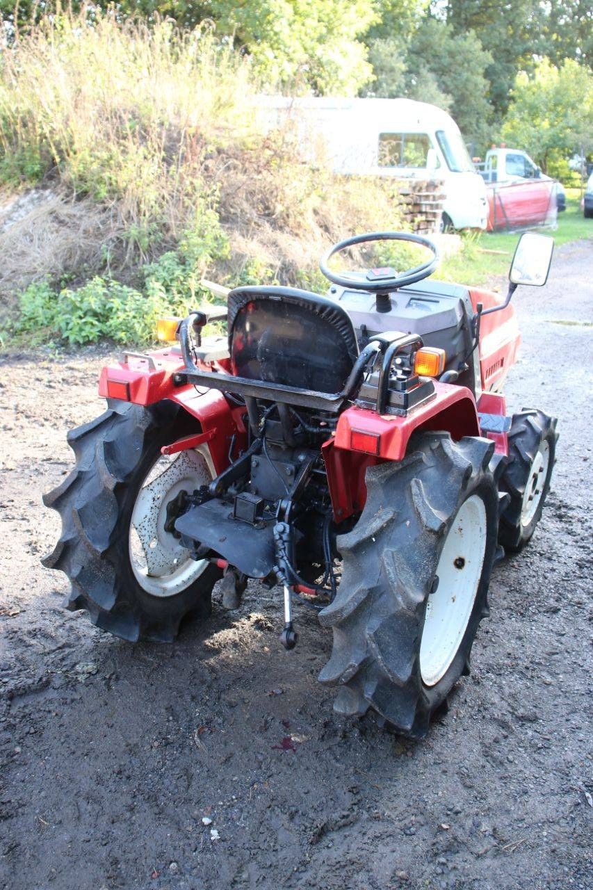 Mini tractor Yanmar Ke-4 Diesel 14hp