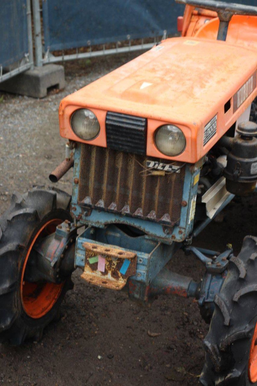 Mini tractor Kubota B6000 Diesel 14hp with cultivator