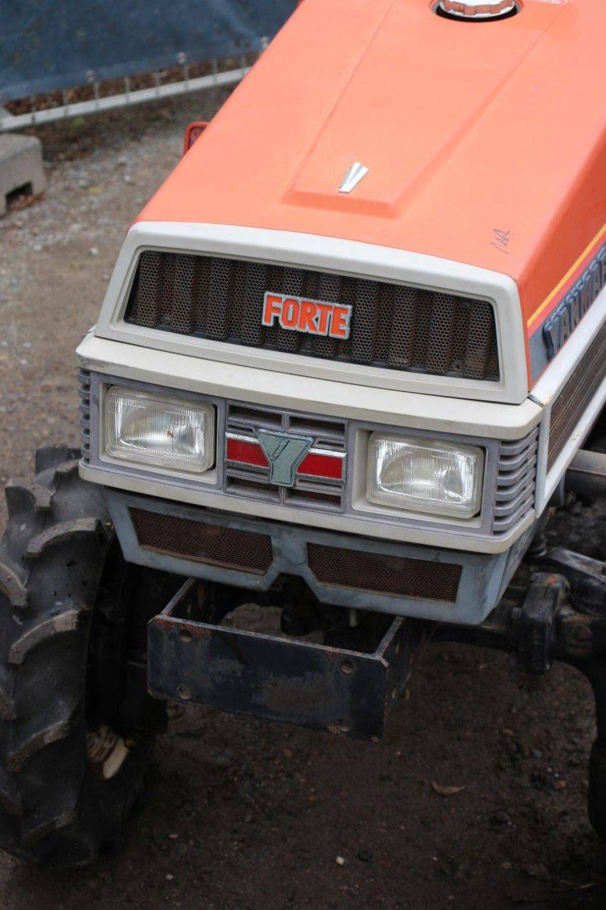 Minitraktor Yanmar F155D Diesel 15 PS