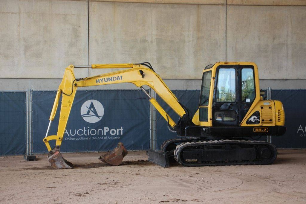 Hyundai 55-7 Diesel Crawler Excavator 2008