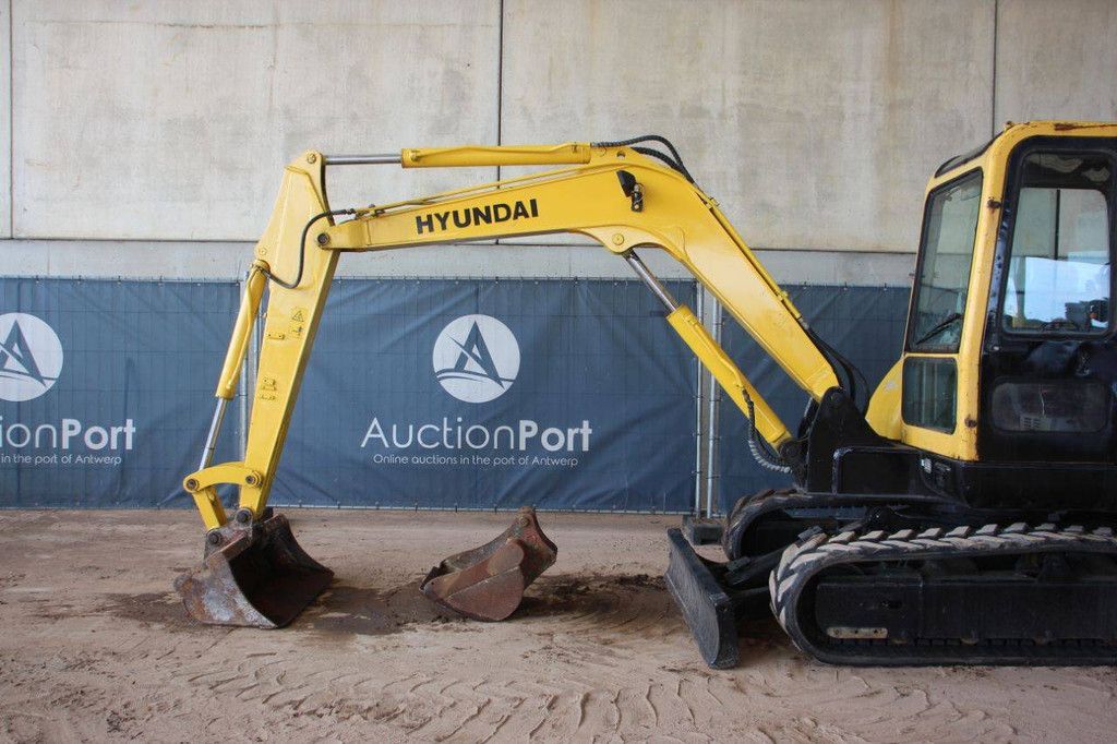 Hyundai 55-7 Diesel Crawler Excavator 2008