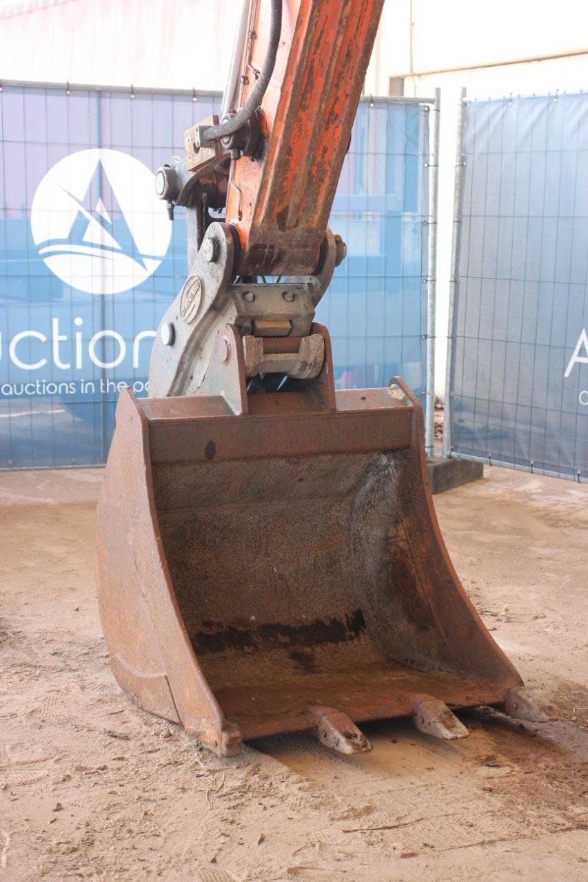 Rupsgraafmachine Doosan DX140LCR Diesel