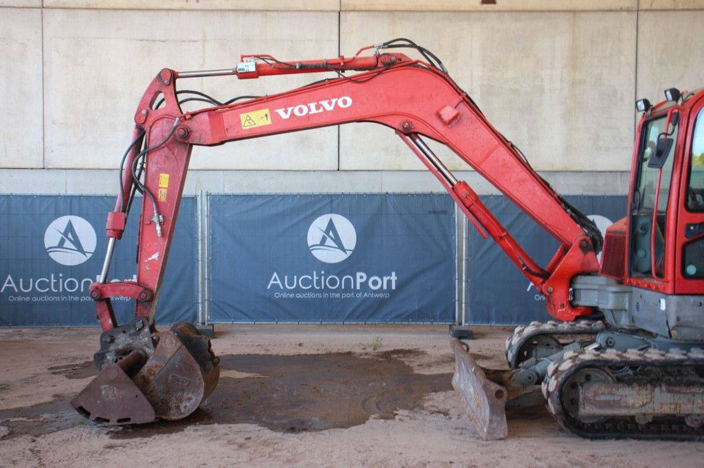 Rupsgraafmachine Volvo ECR88D Diesel 2018