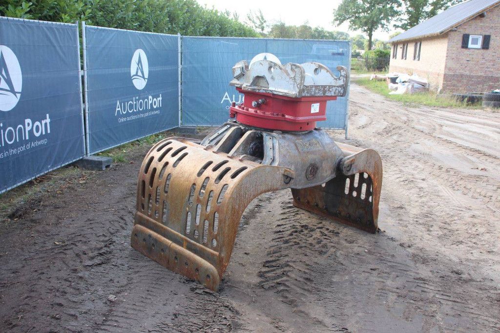 Greifer Demarec DRG-28-DN 2012