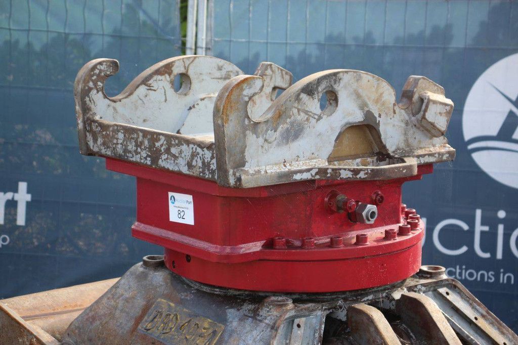 Greifer Demarec DRG-28-DN 2012