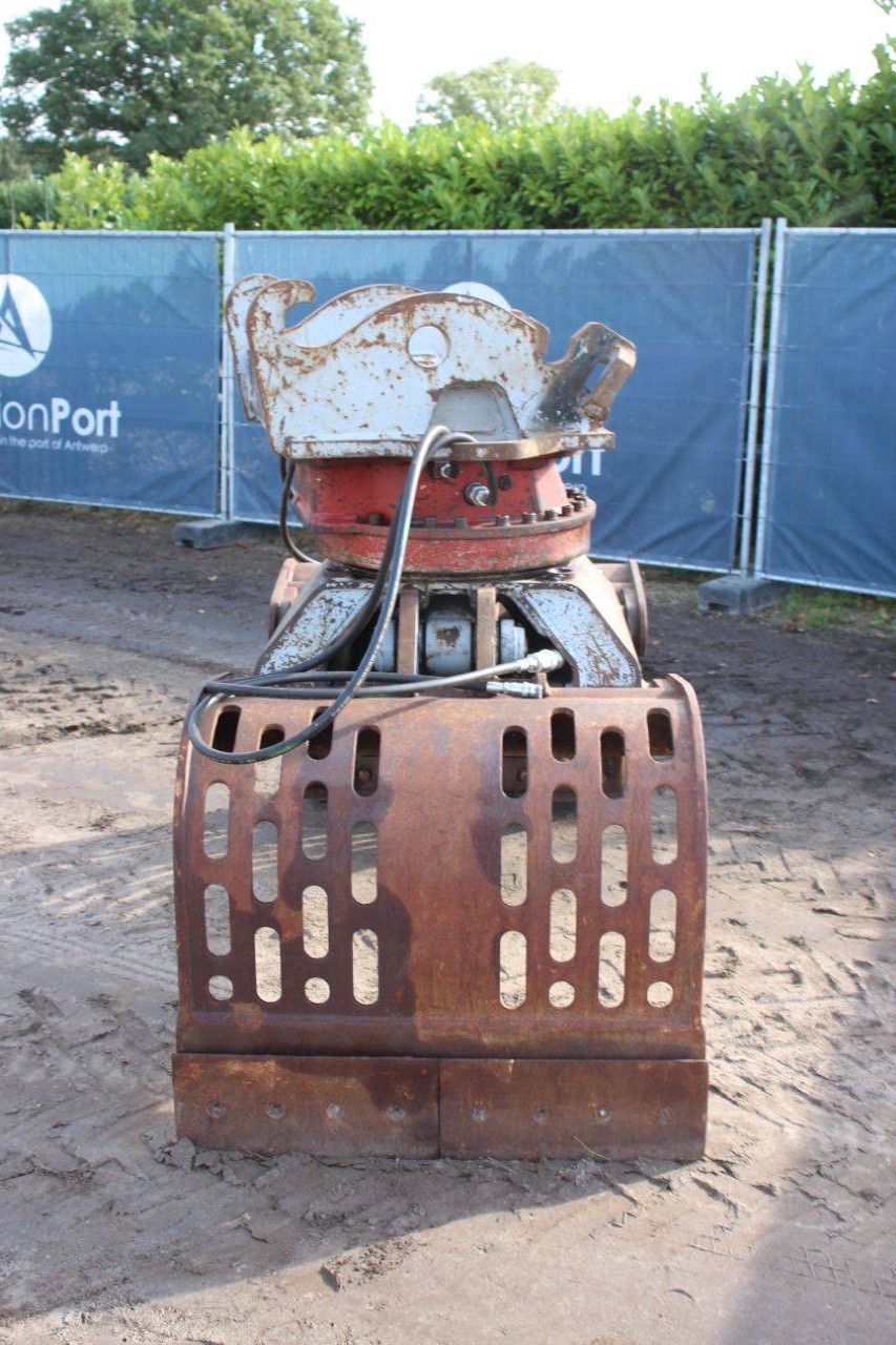 Greifer Demarec DRG-28-DN 2013