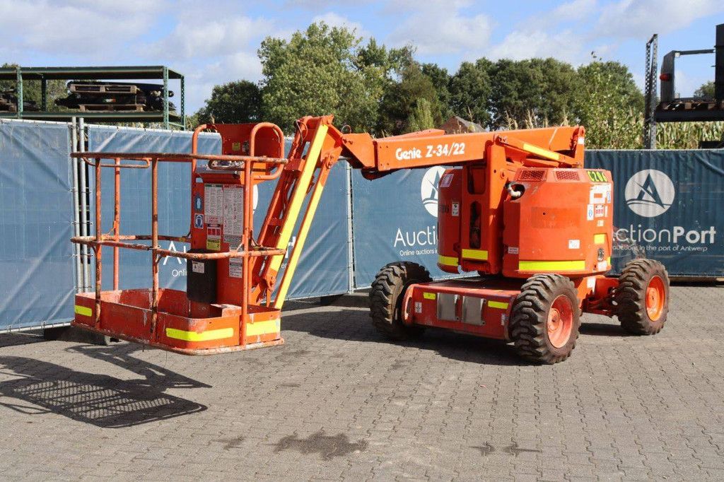 Genie Z-34/22 Diesel 12.52m Articulated Boom Lift 2008