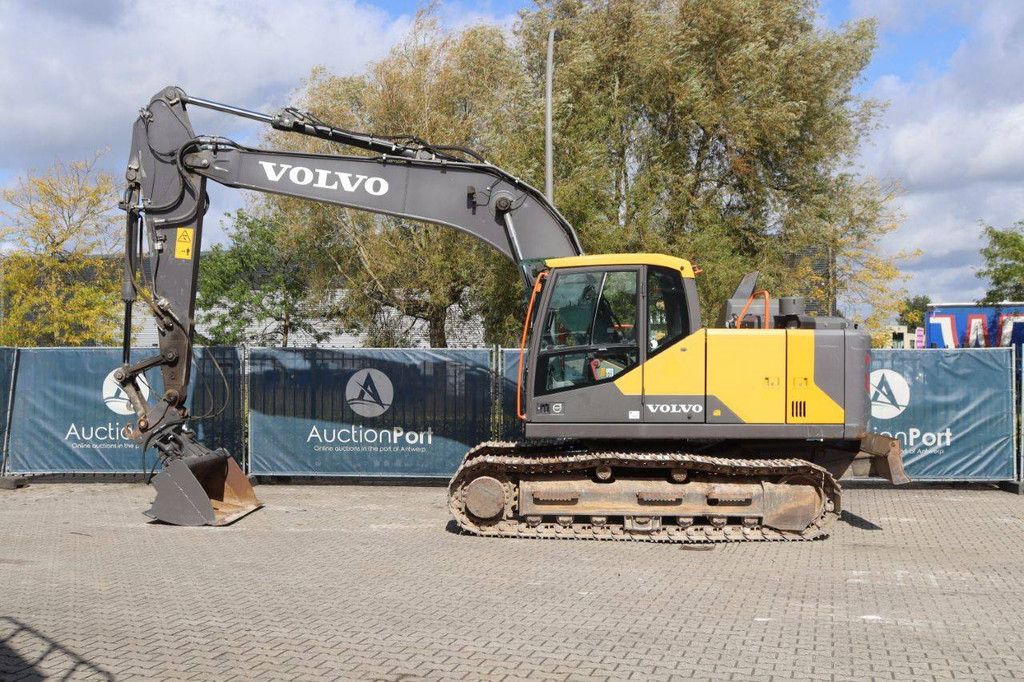 Rupsgraafmachine Volvo EC160E NL Diesel 2019