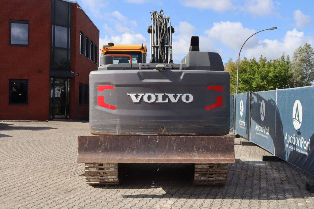 Rupsgraafmachine Volvo EC160E NL Diesel 2019