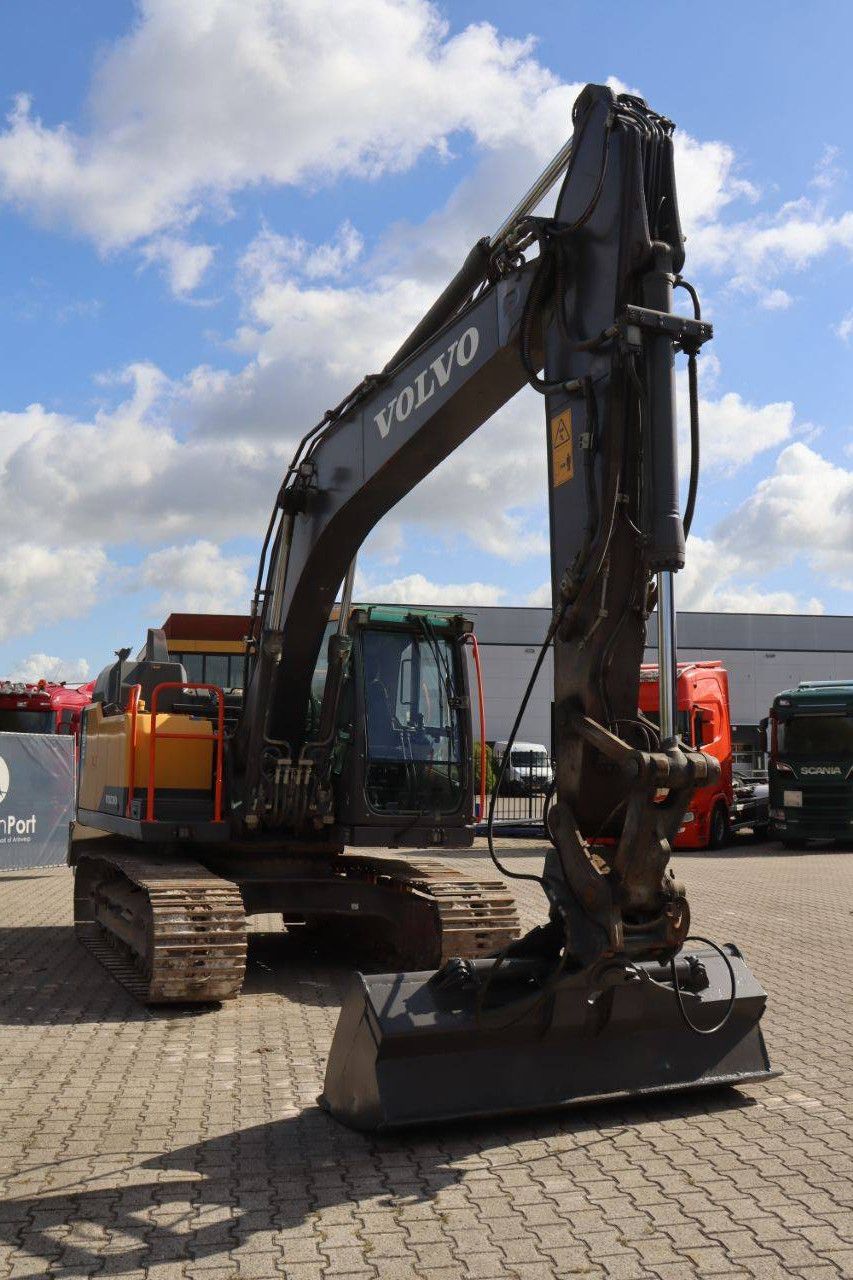 Rupsgraafmachine Volvo EC160E NL Diesel 2019