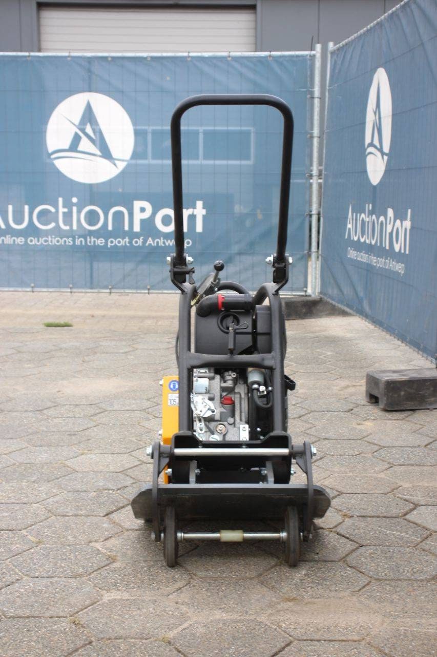 Vibrating Plate Giant GP2155D Petrol 2025 New