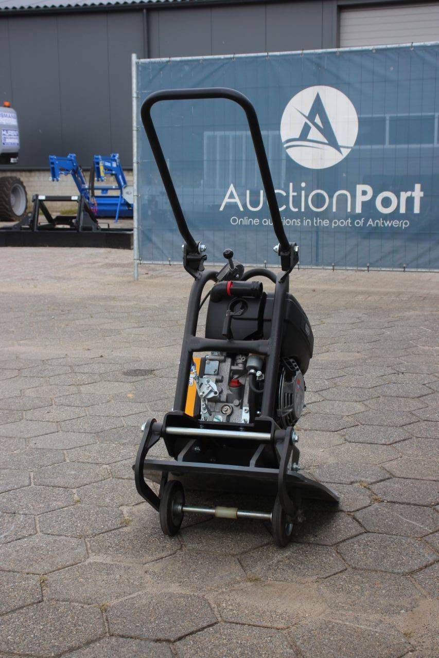Vibrating Plate Giant GP2155D Petrol 2025 New