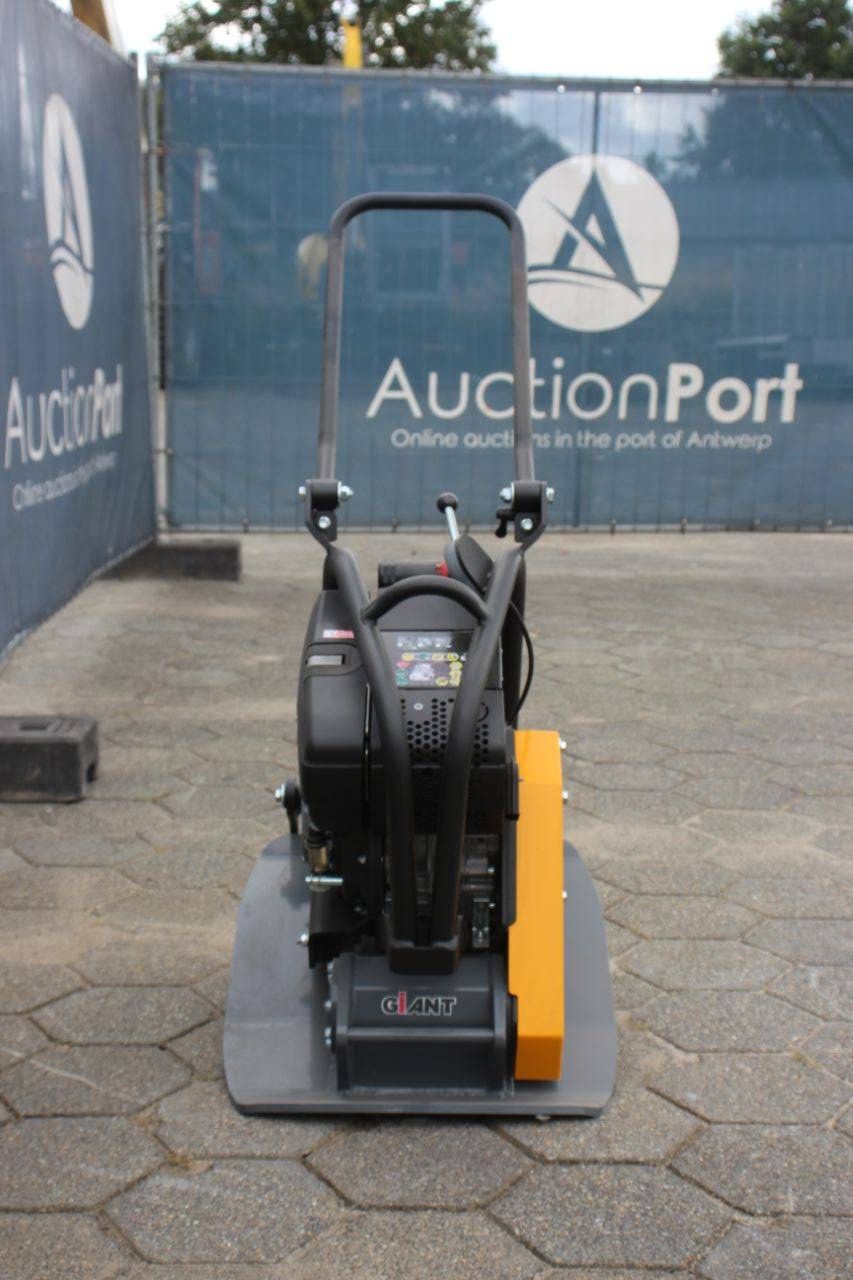 Vibrating Plate Giant GP2155D Petrol 2025 New