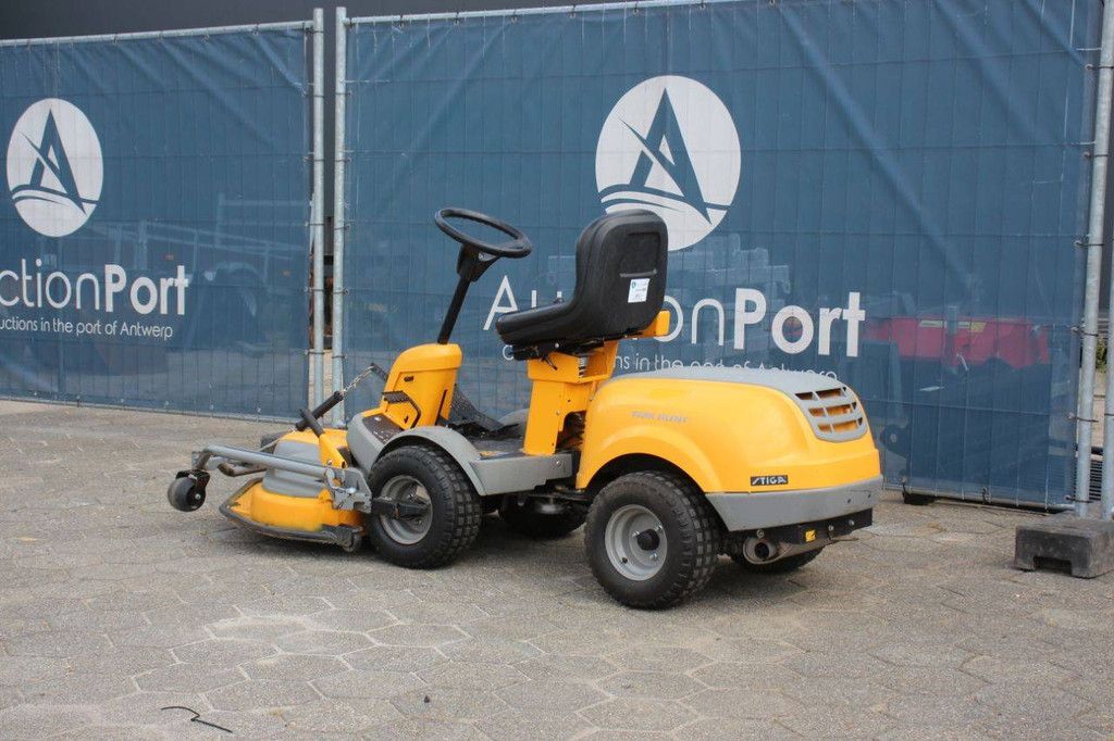 Riding Mower Stiga P901 Petrol 11.8kW 2010 (Margin)