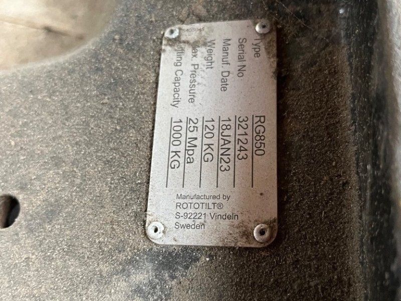 Rototilt R850