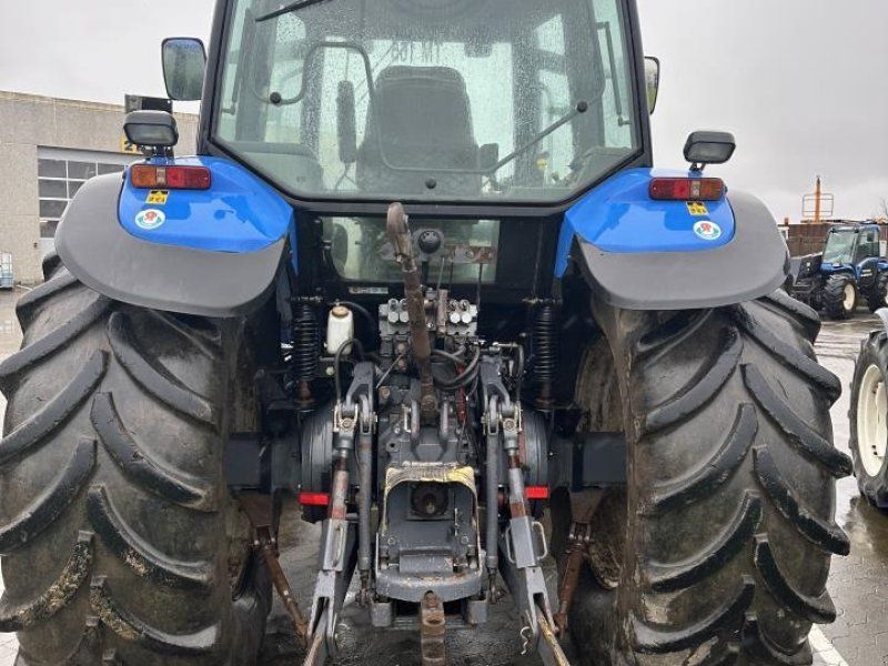 New Holland TM165