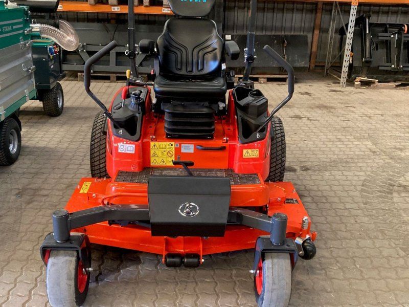 Kubota ZD1211R-60 Zero Turn