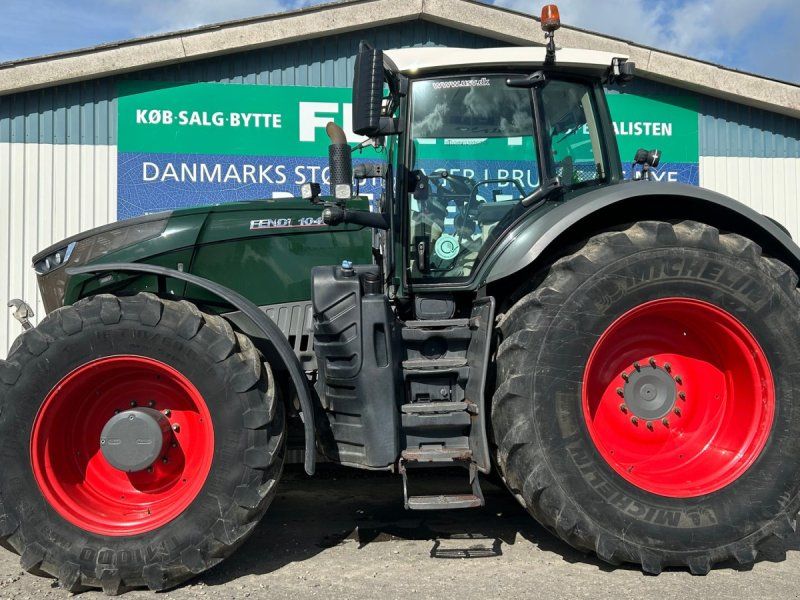 Fendt 1046 Vario S4 Profi Plus