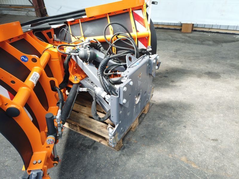 GEBR. URN 28