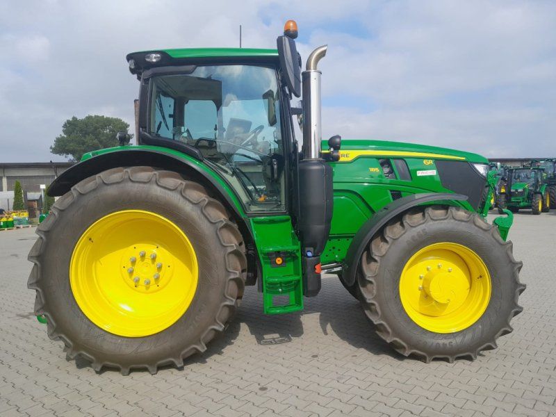 John Deere 6R 185