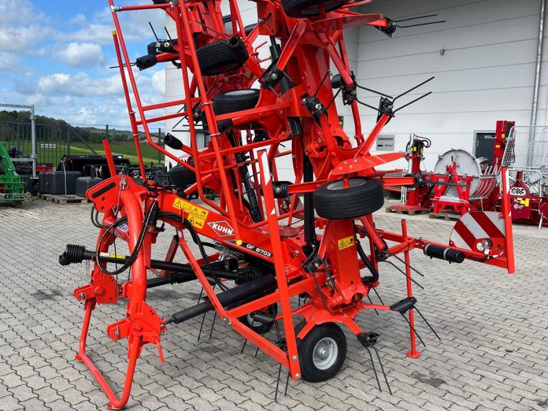 Kuhn GF 8703