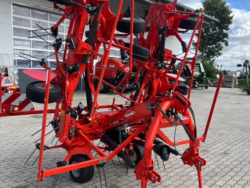 Kuhn GF 8703