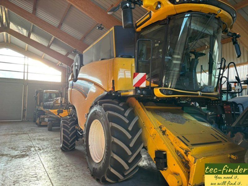 New Holland CX 7.90