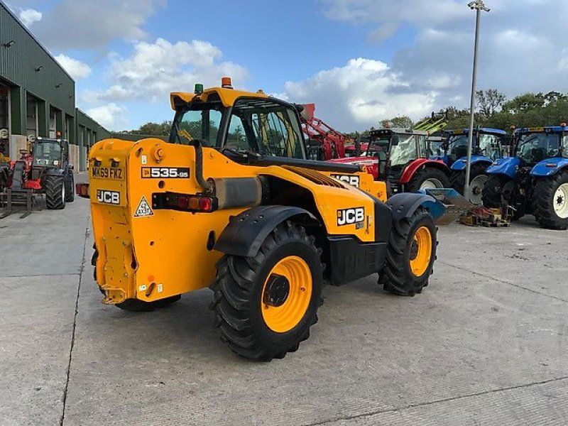 JCB 535-95