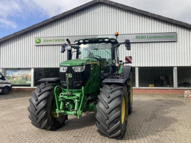 John Deere 6R 195