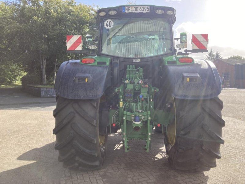 John Deere 6R 195