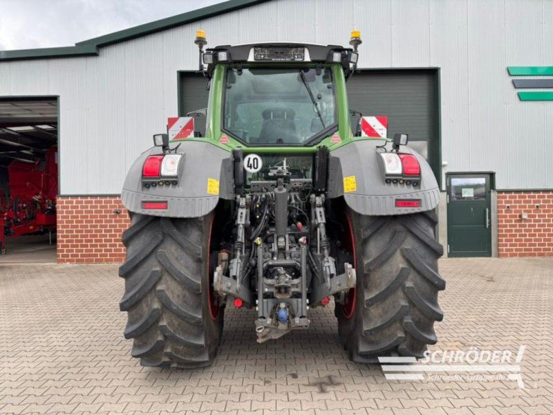 Fendt 824 VARIO S4 PROFI PLUS
