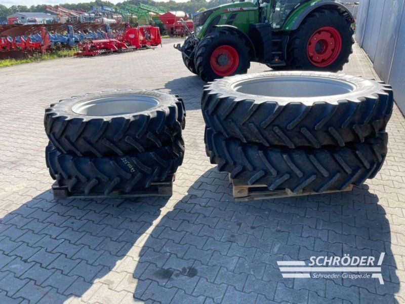 Deutz-Fahr PFLEGERÄDER 320/90 R32 + 380/90 R46