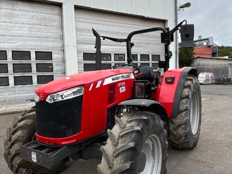 Massey Ferguson 4709