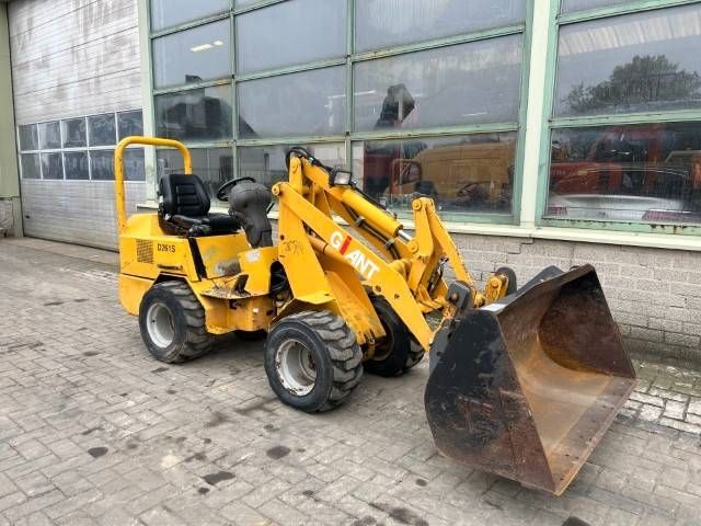 GiANT D 261S