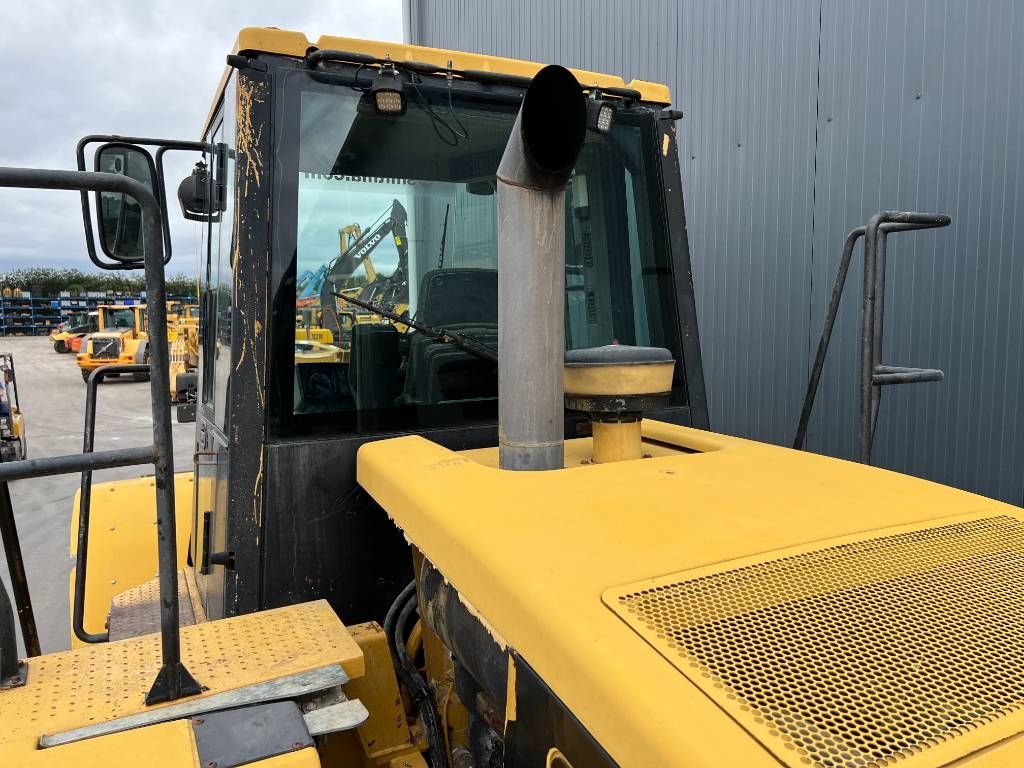 CAT 950G