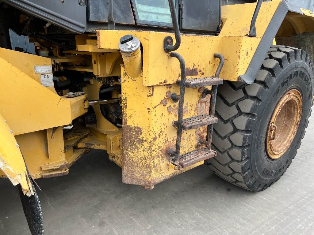 CAT 950G