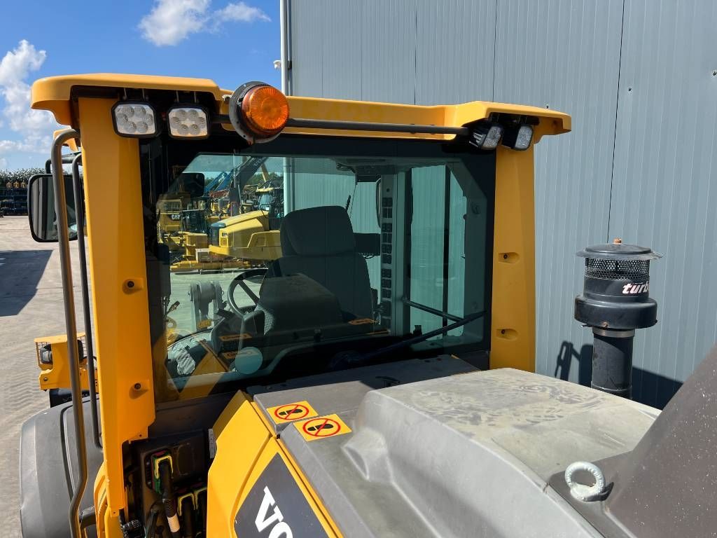 Volvo L90H