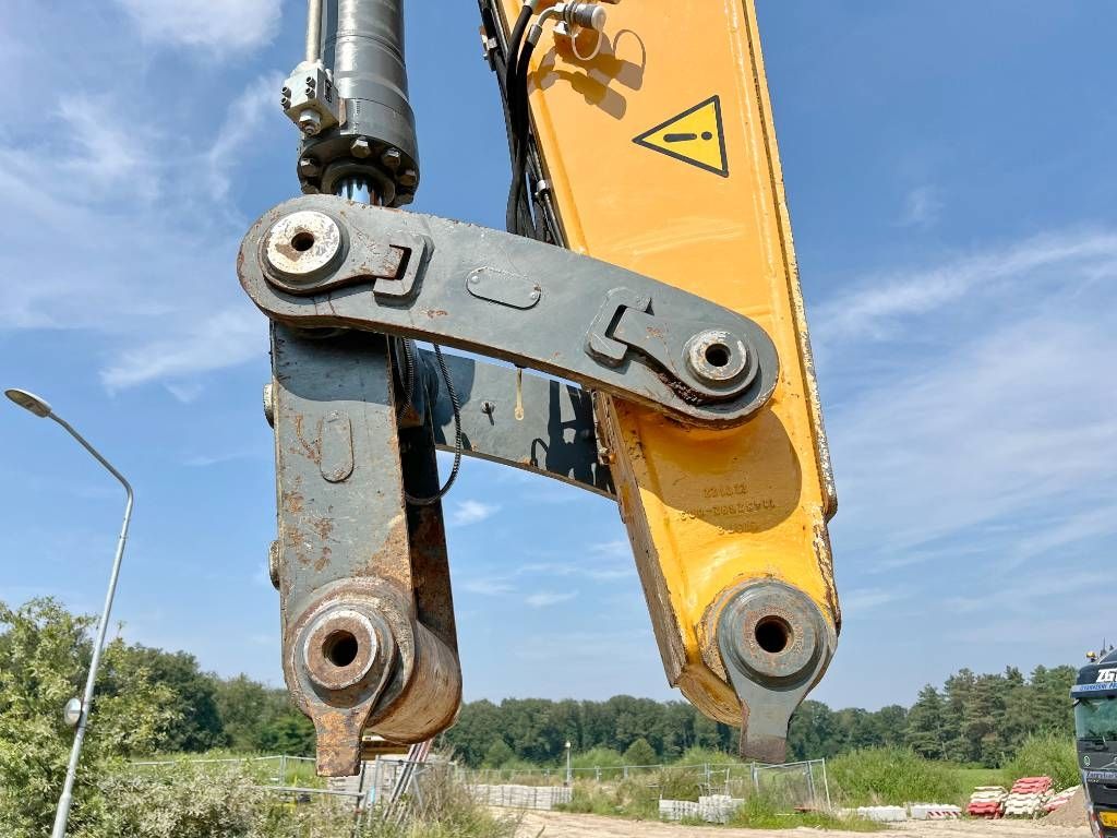 Liebherr R950 SHD - German Machine / Well Maintained