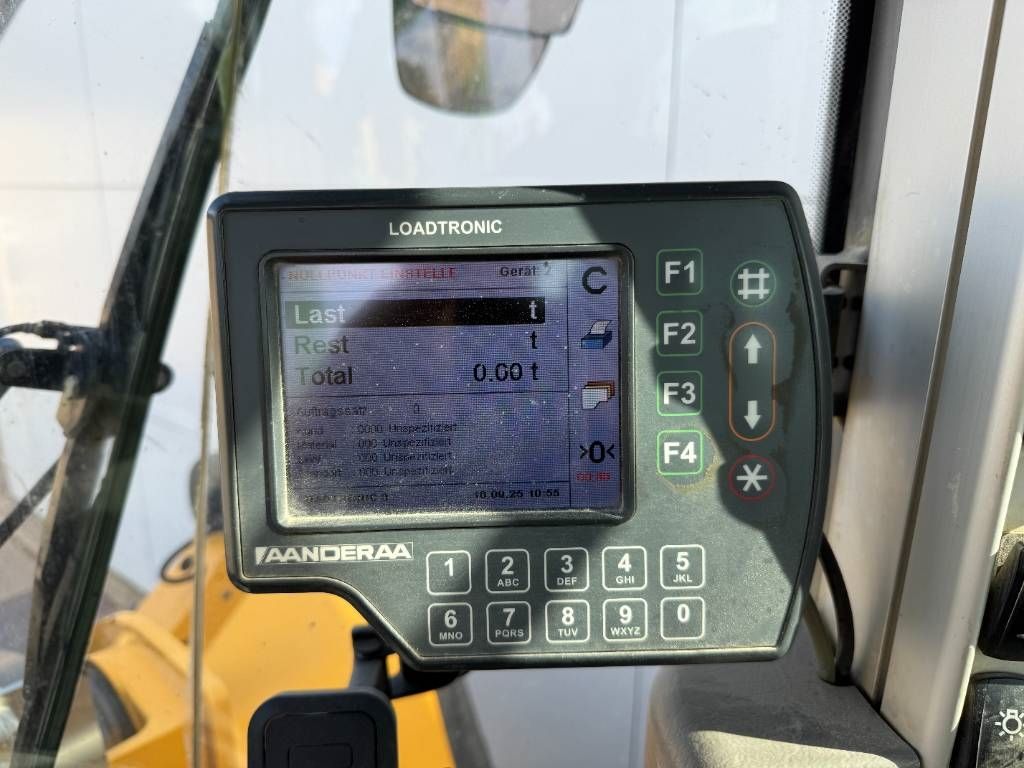 Volvo L220H - CDC / 3rd Function / Weight System