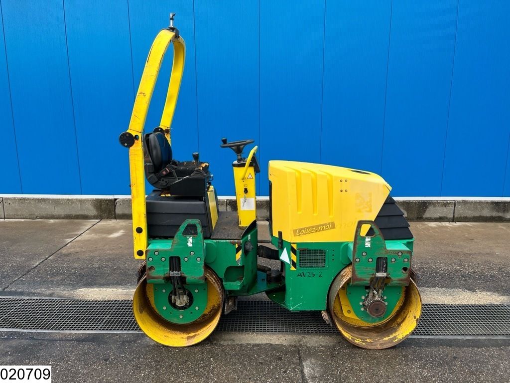 Ammann AV26-2 2410H, Yanmar, 20 KW