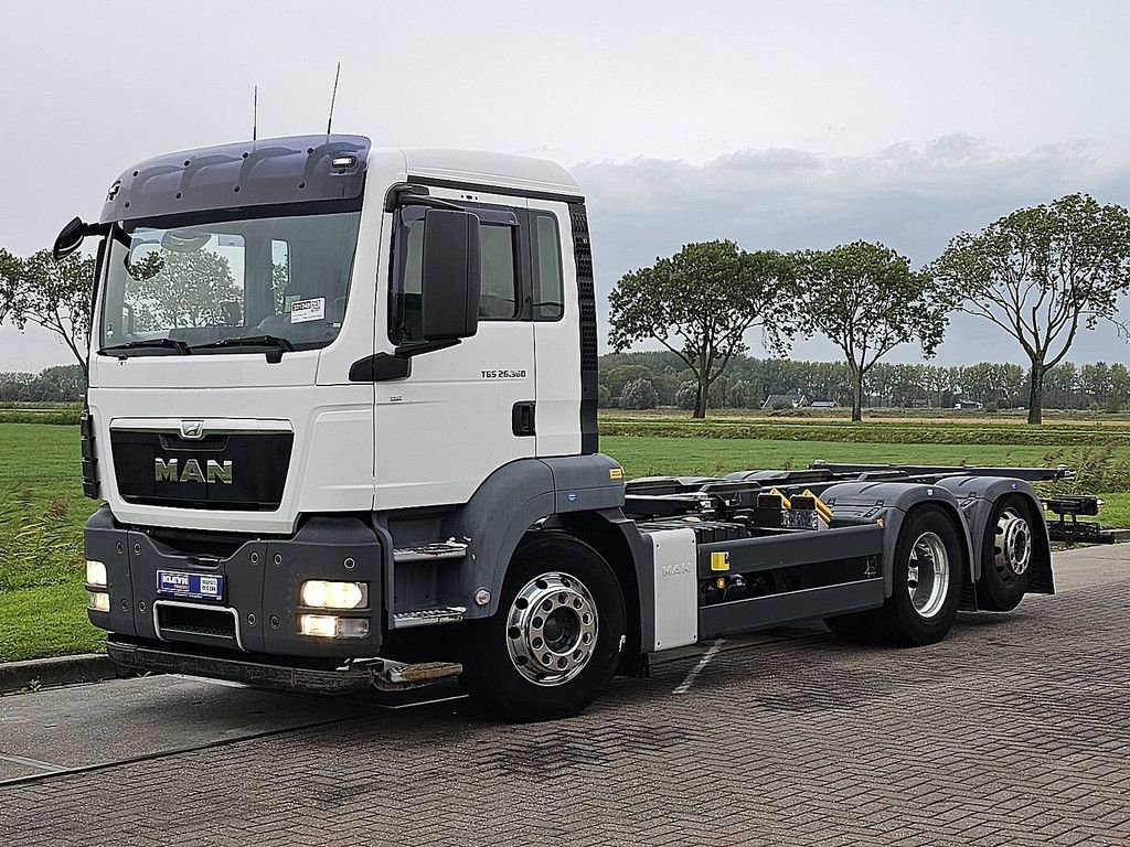 M.A.N. 26.360 TGS 6x2*4,adr