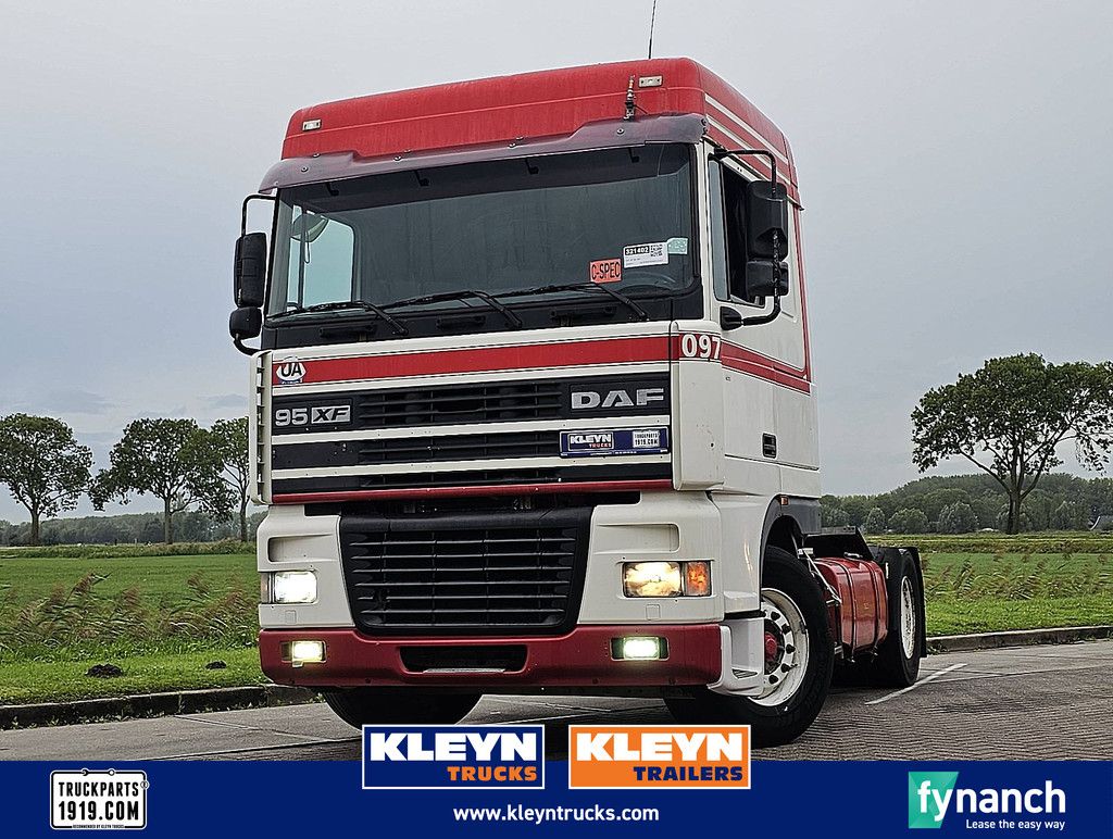DAF XF 95.380 spacecab euro 2