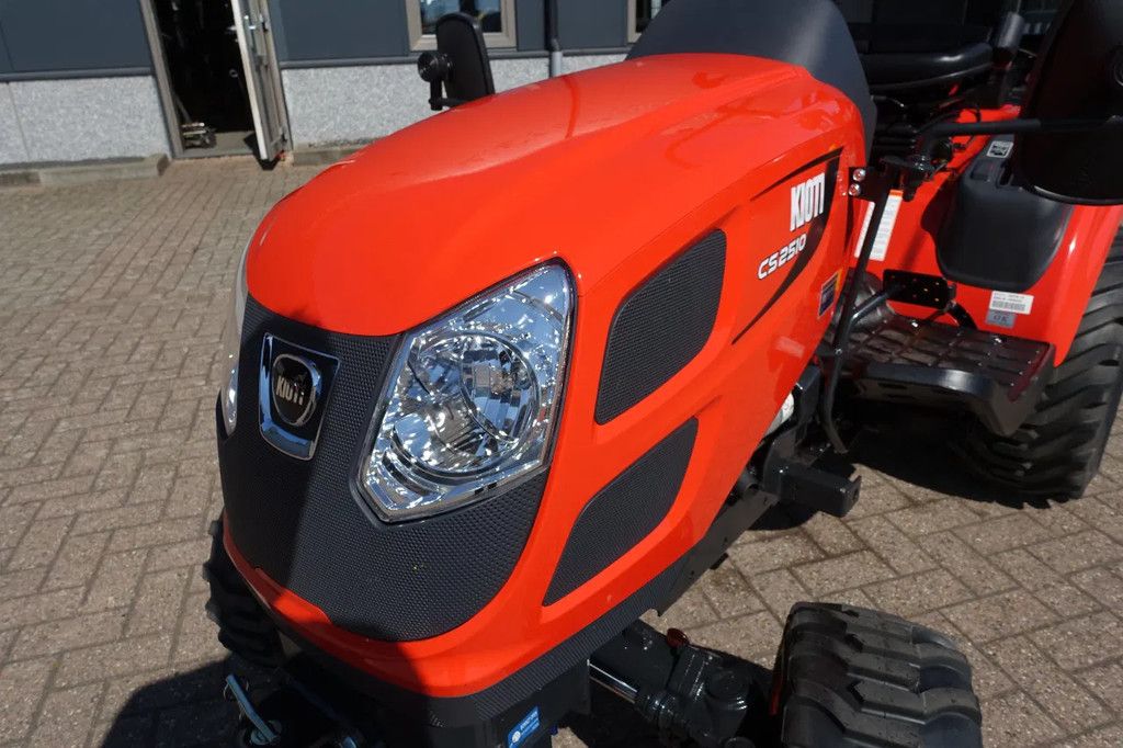 Kioti CS2510 4wd HST / 00001 Draaiuren / Actieprijs