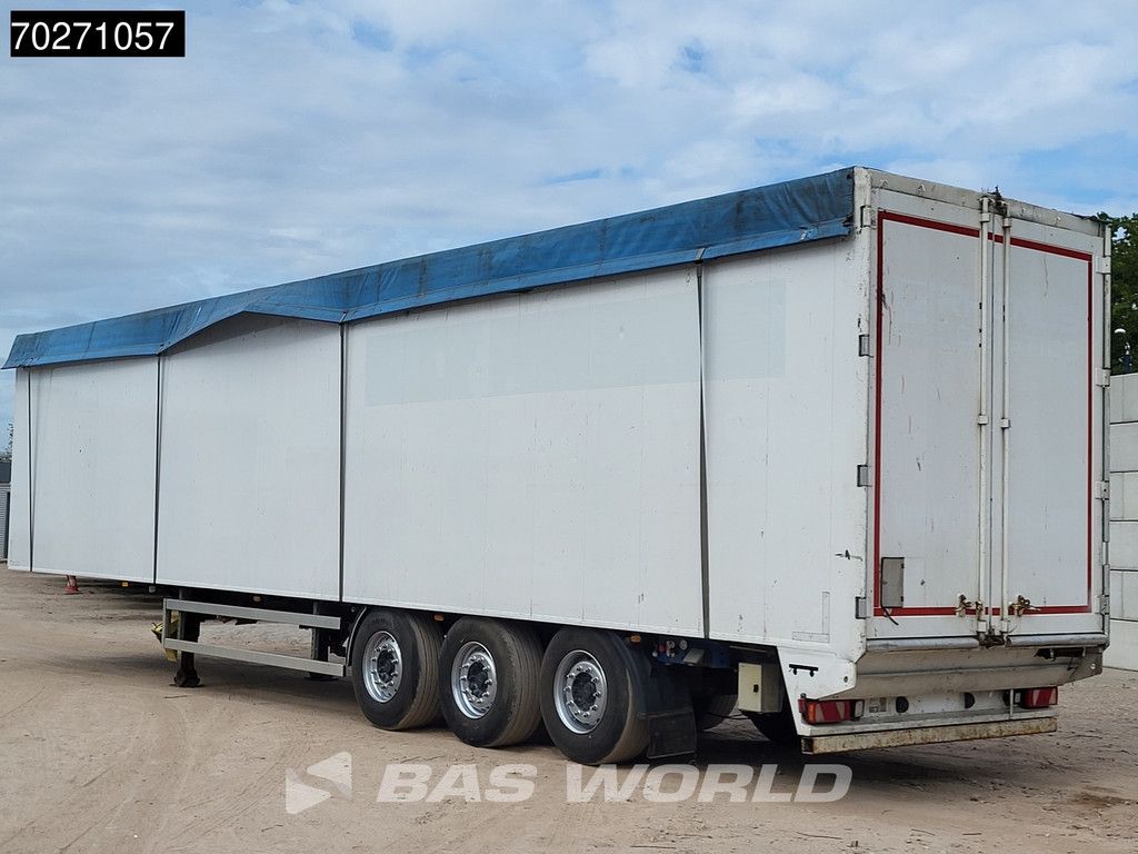 Carnehl CSS/AL 3 Achsen 92m3 Lift Axle Door in headboard