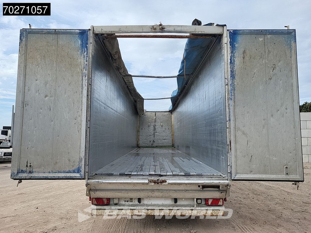 Carnehl CSS/AL 3 Achsen 92m3 Lift Axle Door in headboard