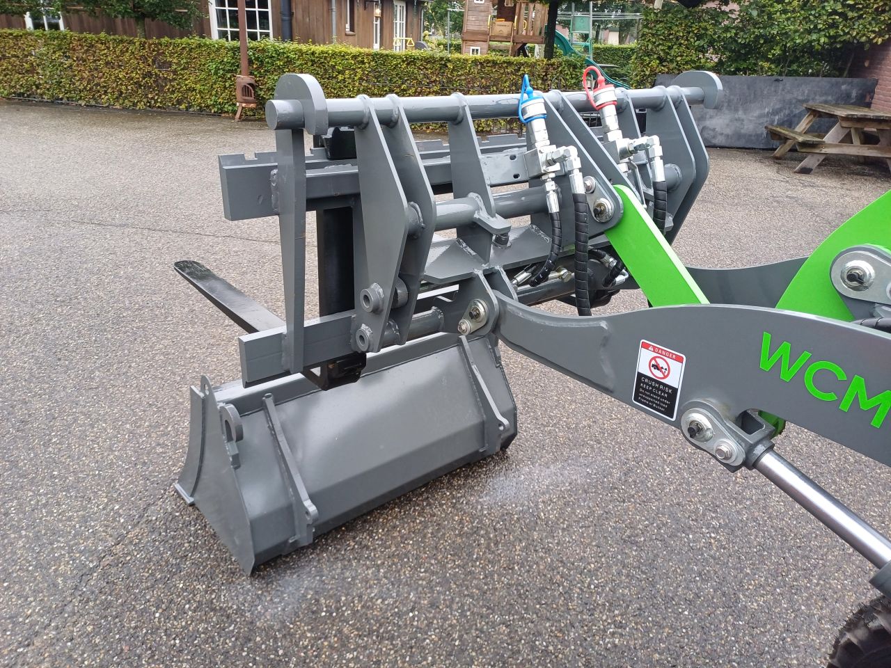 Elektrische mini shovel WCM l1580e