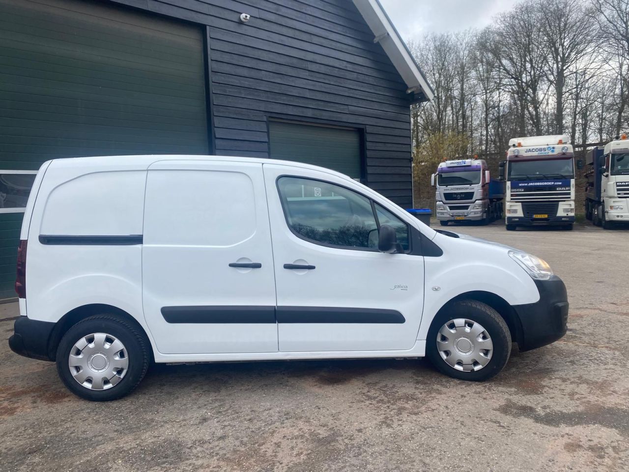 Peugeot Partner bestelbusje 2 zits