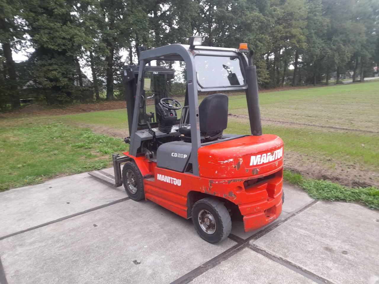 Manitou CD20P Diesel heftruck triplo mast met side shift